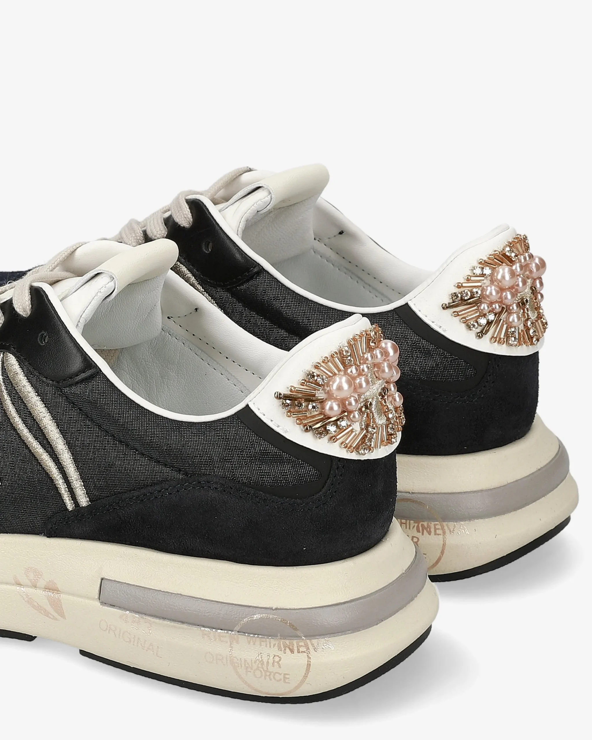 Premiata CASSIE 7000>Donna Cassie