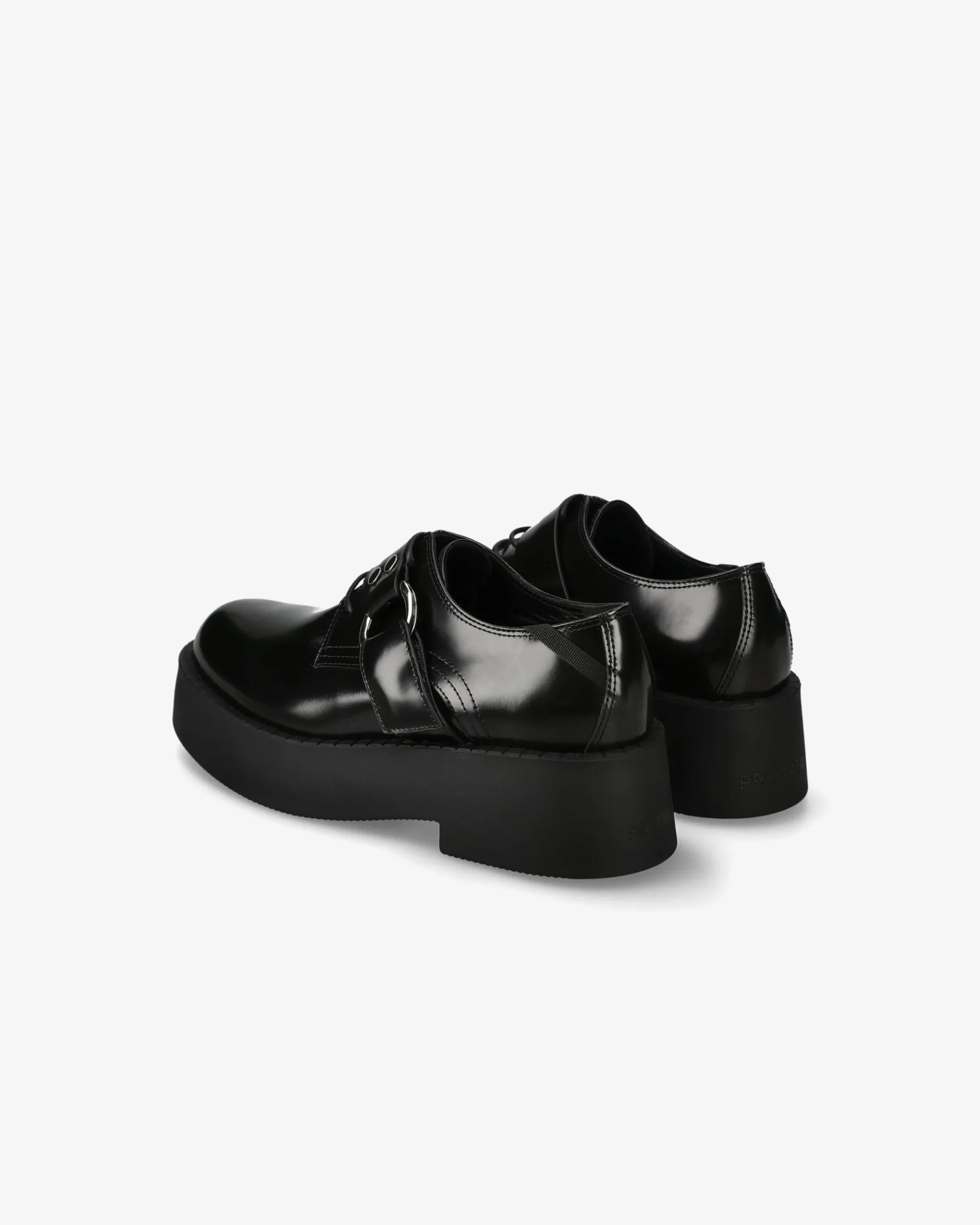 Premiata Derby in vitello mousse nero>Donna Stringate