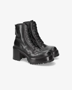 Premiata Stivaletti McQueen in vitello gaucho nero>Donna Stivali E Stivaletti