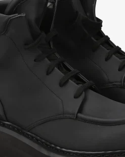 Premiata Stivaletti stringati Cal in gommato nero>Uomo Stivali